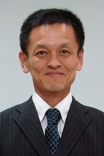 菅 雅樹氏